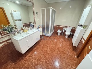 Casa rural en venta en Montequinto en Dos Hermanas