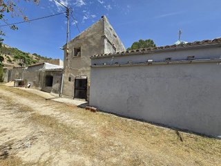 Casa adosada en venta en Pinós