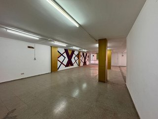 Nave industrial en venta en Centre en Hospitalet de Llobregat, L´