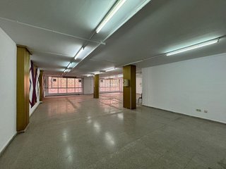 Nave industrial en venta en Centre en Hospitalet de Llobregat, L´
