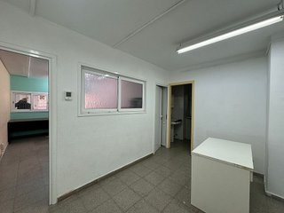 Nave industrial en venta en Centre en Hospitalet de Llobregat, L´
