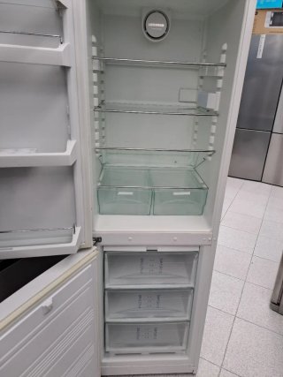 Nevera Liebherr blanca Garantía + Envió