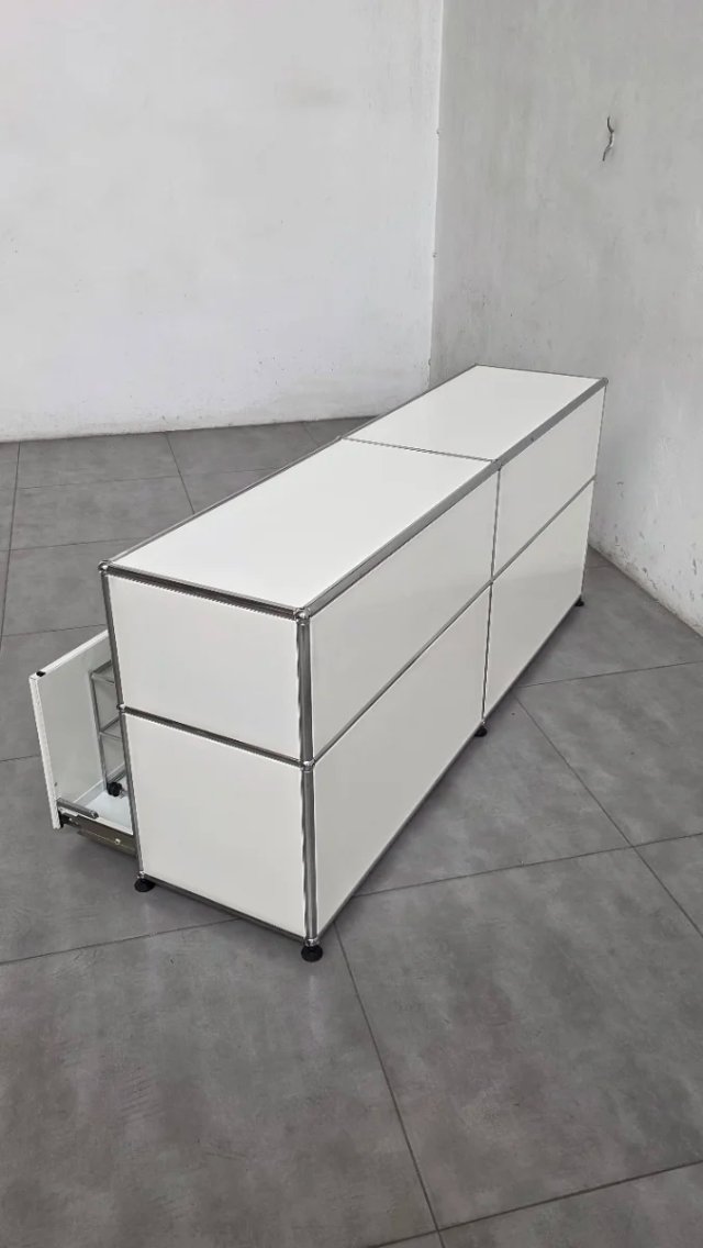 Aparador doble USM HALLER  blanco y plata