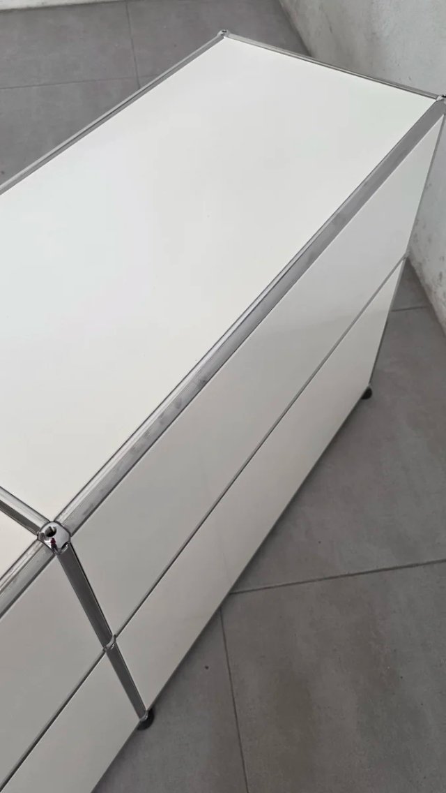 Aparador doble USM HALLER  blanco y plata