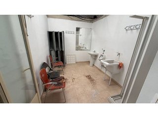 Nave industrial en venta en Santa Cruz - Industria - Polígono Campollano en Albacete