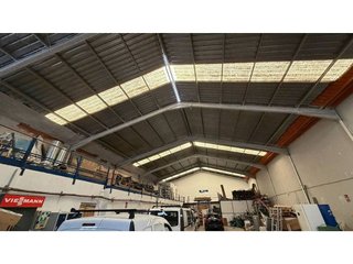 Nave industrial en venta en Santa Cruz - Industria - Polígono Campollano en Albacete