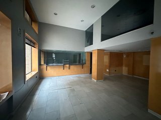 Local comercial en venta en Gros en San Sebastián-Donostia