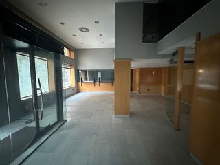 Local comercial en venta en Gros en San Sebastián-Donostia