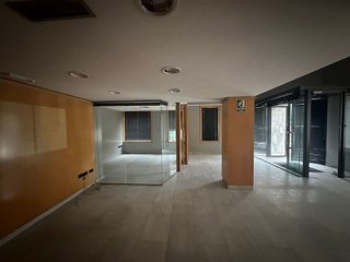 Local comercial en venta en Gros en San Sebastián-Donostia
