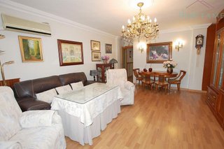 Piso en venta en Pajaritos - Plaza de Toros en Granada