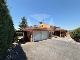 Chalet en venta en Ctra de Sevilla - Ronda sur en Badajoz