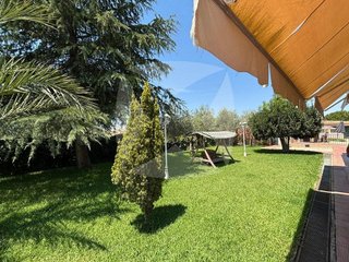 Chalet en venta en Ctra de Sevilla - Ronda sur en Badajoz
