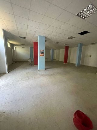 Local comercial en venta en Parque Oeste - Fuente Cisneros en Alcorcón