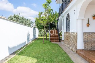 Chalet en venta en La Motilla en Dos Hermanas
