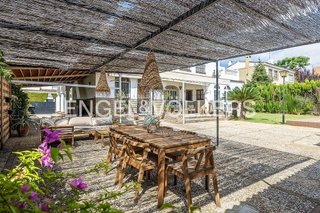 Chalet en venta en La Motilla en Dos Hermanas