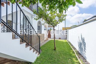 Chalet en venta en La Motilla en Dos Hermanas