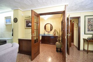 Piso en venta en Benicalap en Valencia