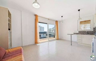 Piso en venta en Santa Margarida en Roses