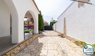 Chalet en venta en Empuriabrava en Castelló d´Empúries