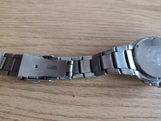 Reloj Citizen Titanium Cronógrafo Azul