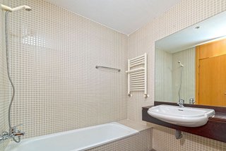 Piso en venta en Ensanche de Vallecas - Valdecarros en Madrid