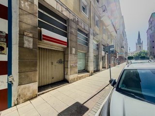 Local comercial en venta en Centro - Ayuntamiento en Santander