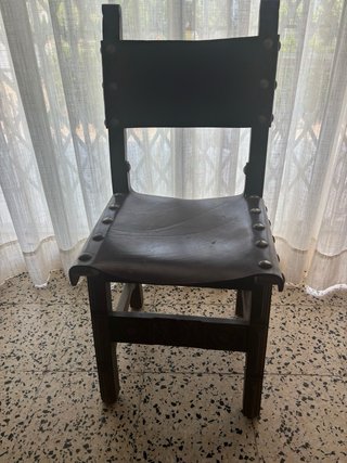 Mesa de comedor y 6 sillas
