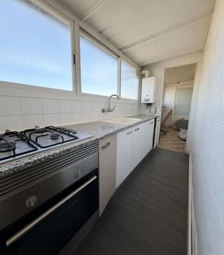 Piso en venta en Les Planes en Hospitalet de Llobregat, L´