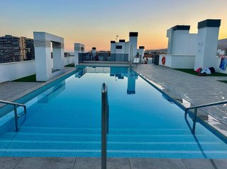 Piso en venta en Nueva Andalucía en Almería