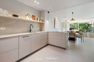 Piso en venta en La Quinta en Benahavís