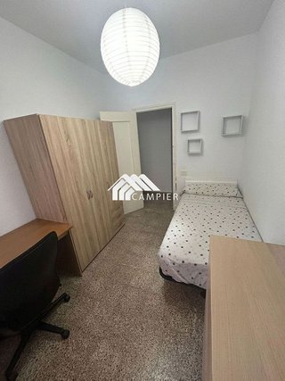 Piso en venta en Hospital - Parque sur en Albacete