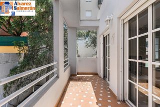 Piso en venta en Bola de Oro - Serrallo en Granada