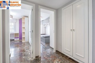 Piso en venta en Bola de Oro - Serrallo en Granada