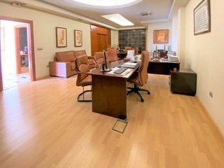 Local comercial en venta en Albolote