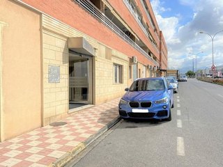 Local comercial en venta en Albolote