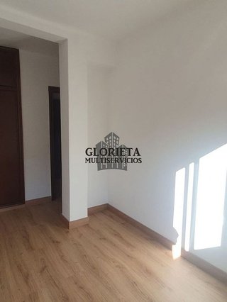 Piso en venta en Teis en Vigo