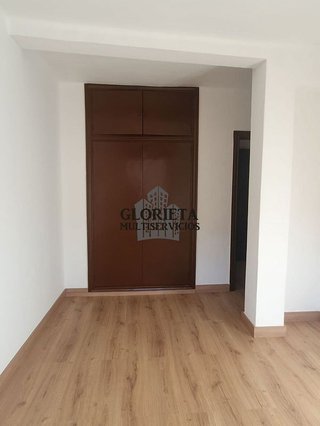 Piso en venta en Teis en Vigo