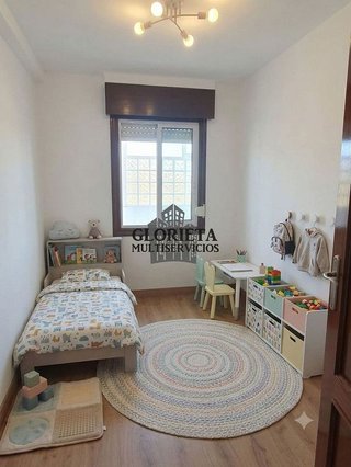 Piso en venta en Teis en Vigo