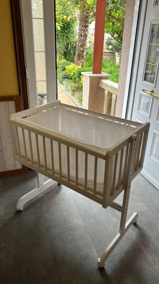Minicuna bebé con ruedas