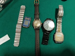 Solo venta persona Lote de 9 Relojes