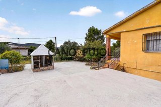Casa en venta en Vallirana