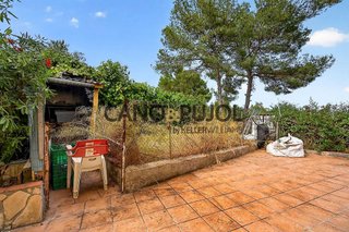 Casa en venta en Vallirana