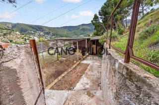 Casa en venta en Vallirana