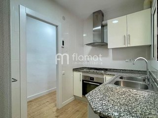 Piso en venta en Centre en Hospitalet de Llobregat, L´