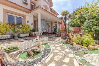 Chalet en venta en Cabanillas del Campo