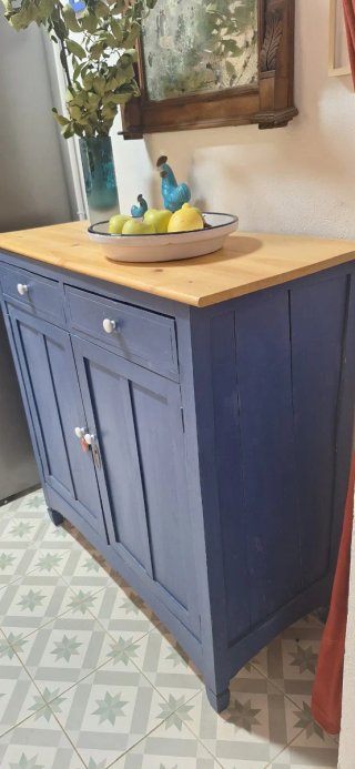 Alacena baja / Aparador azul y madera