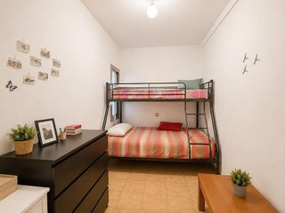 Piso en venta en Montigalà -Sant Crist en Badalona