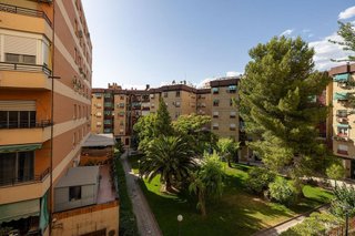 Piso en venta en Barrio de Zaidín en Granada