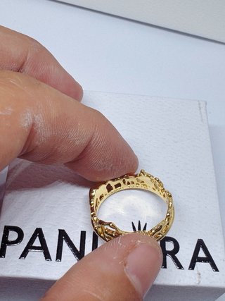 Anillo Pandora Corona rey leon de disney