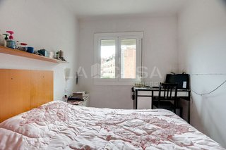 Piso en venta en Can Serra en Hospitalet de Llobregat, L´